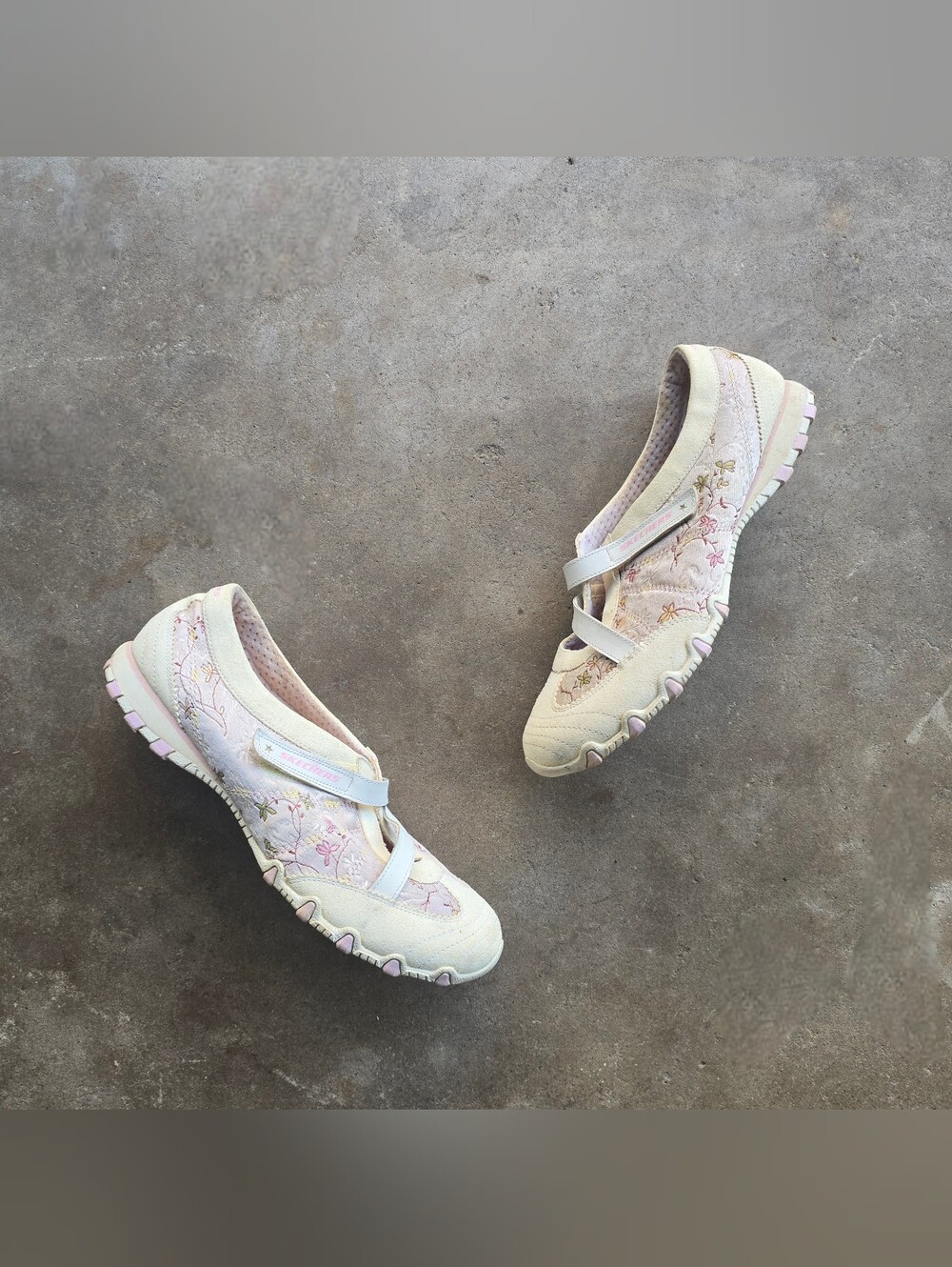 Vintage Y2k Skechers Satin Cherry Blossom Damask Jaquard Ballet sneakers 11